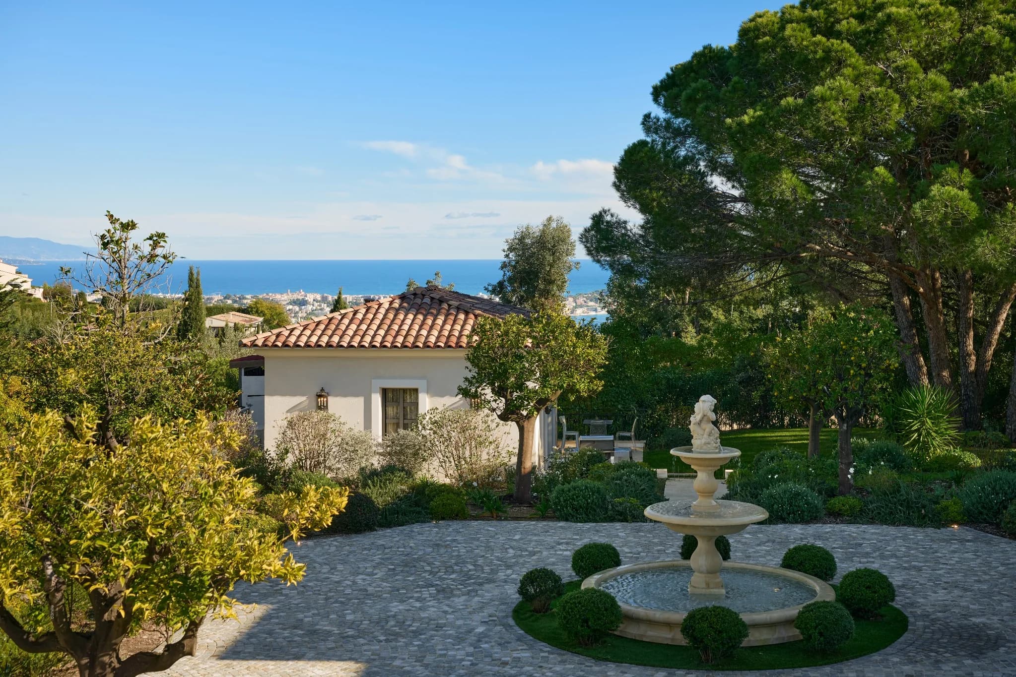 Courtyard & Sea View at Villa Palace de Lys